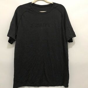 Lululemon Metal Vent Tech Short Sleeve Size L